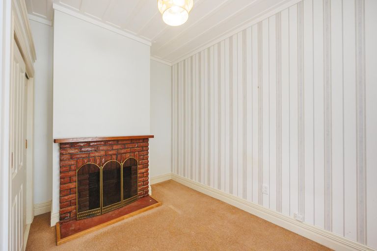 Photo of property in 18 Monckton Street, Feilding, 4702