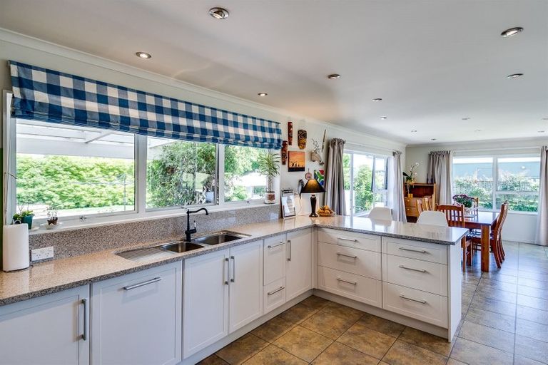 Photo of property in 2058 Pakowhai Road, Pakowhai, Napier, 4183