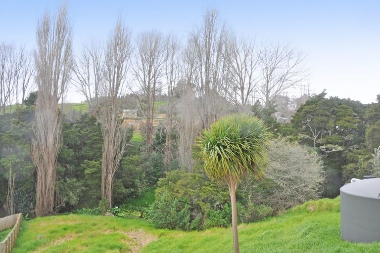 Photo of property in 32 Marshall Road, Kaiwaka, 0573