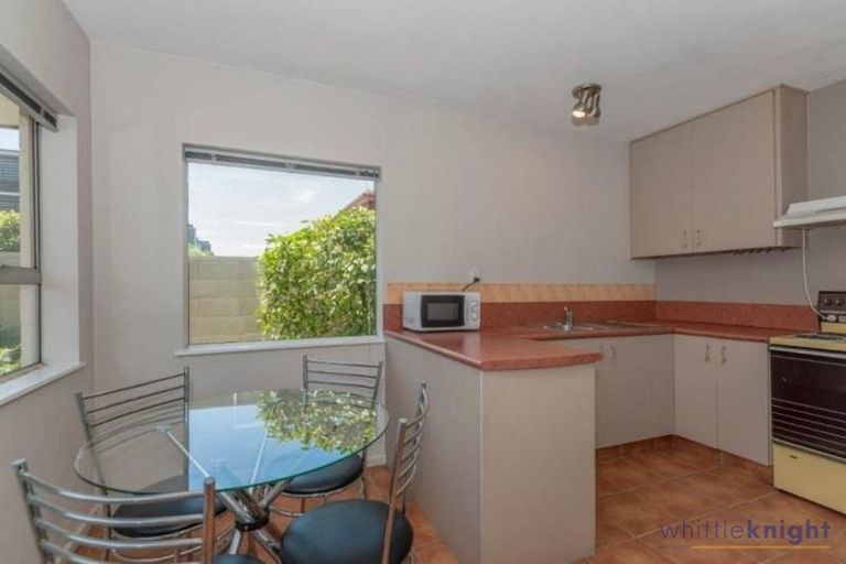 Photo of property in 2/66 Waimairi Road, Upper Riccarton, Christchurch, 8041