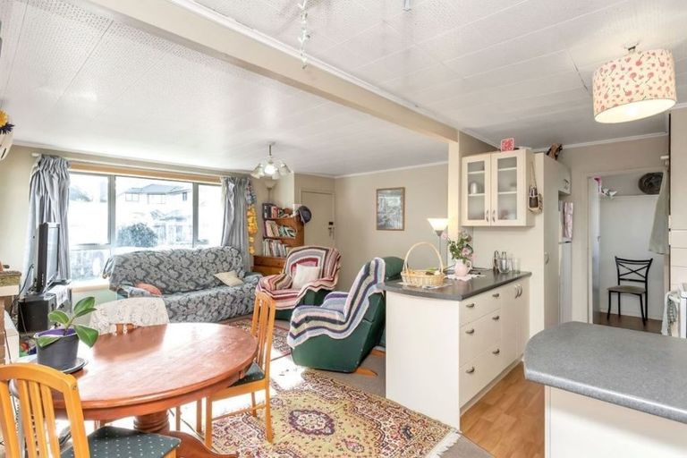 Photo of property in 3 Drake Street, New Brighton, Christchurch, 8061