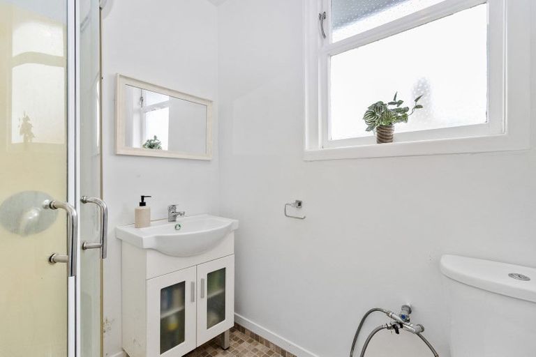 Photo of property in 57 Mansel Avenue, Hillcrest, Hamilton, 3216