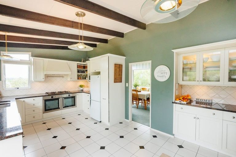 Photo of property in 164 West Street, Feilding, 4702