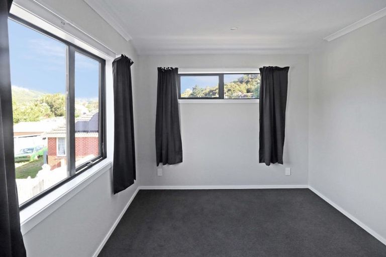 Photo of property in 130b Wellington Road, Wainuiomata, Lower Hutt, 5014