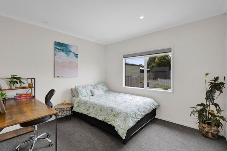 Photo of property in 8 Manatu Lane, Inglewood, 4330