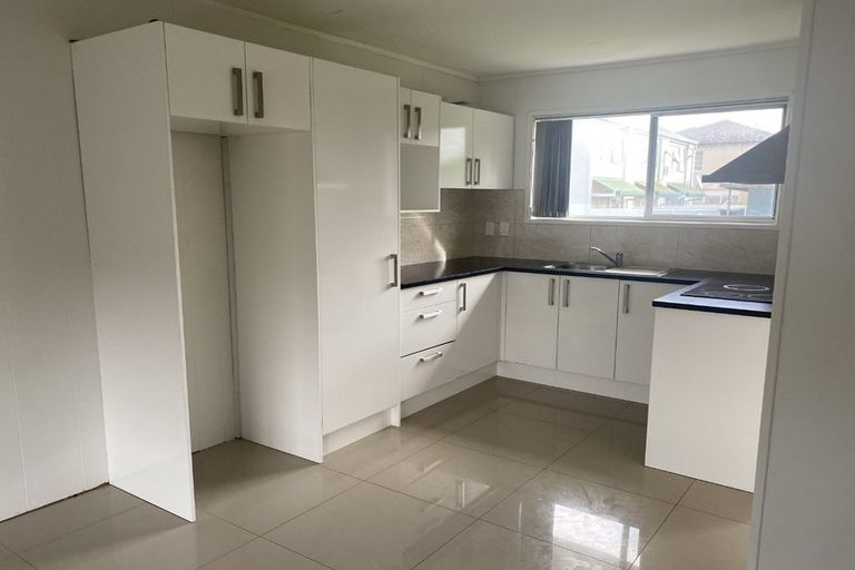 Photo of property in 2/81 Puhinui Road, Papatoetoe, Auckland, 2104