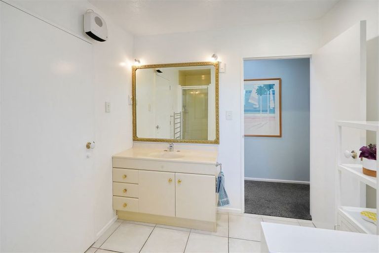 Photo of property in 100 Ashley Street, Rangiora, 7400