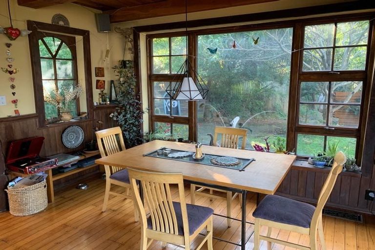 Photo of property in 57 Hawkhurst Road, Lyttelton, 8082