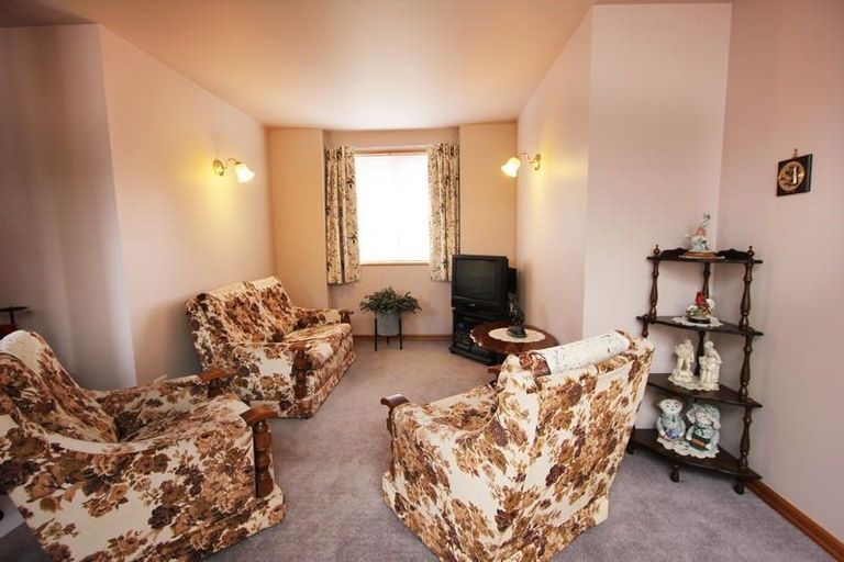 Photo of property in 6 Park Street, Mosgiel, 9024