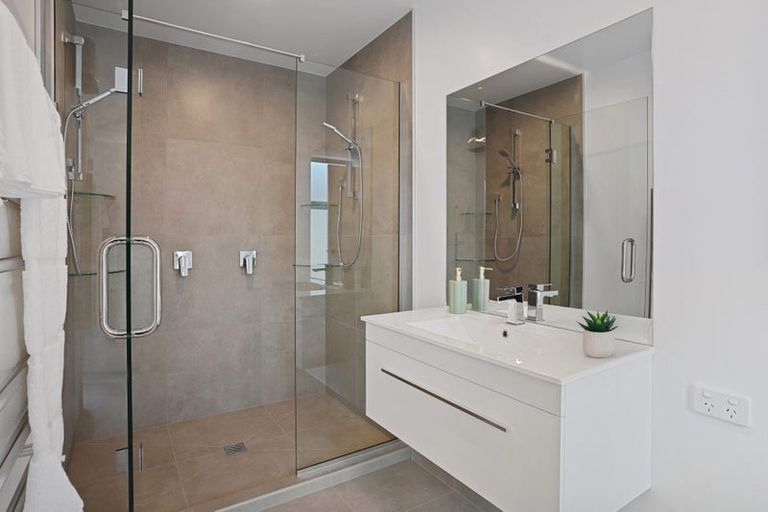 Photo of property in 12 Mackinnon Street, Marshland, 8083