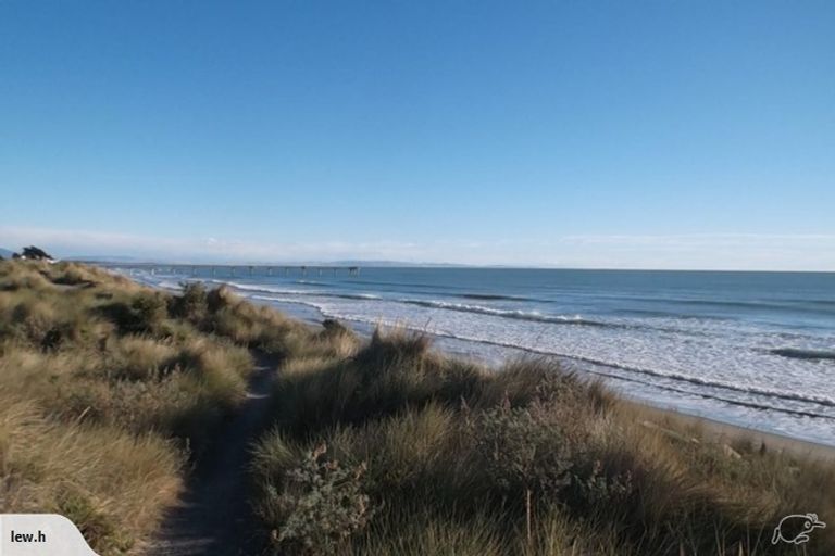 Photo of property in 6/272 Marine Parade, New Brighton, Christchurch, 8061