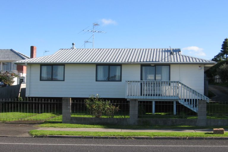Photo of property in 1/33 Plunket Avenue, Papatoetoe, Auckland, 2104