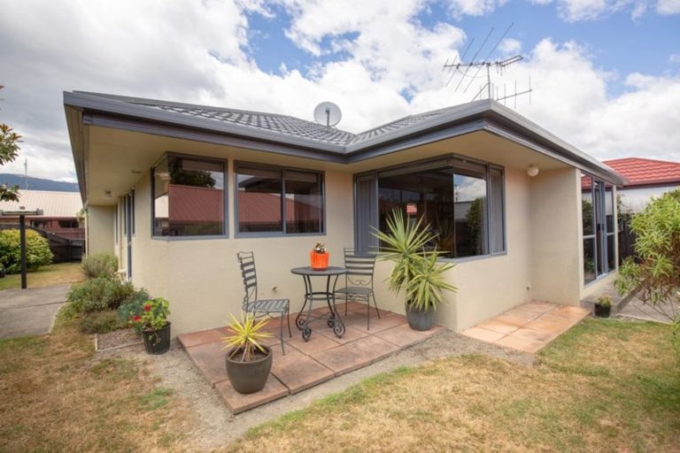 Photo of property in 1/25 Stead Crescent, Stoke, Nelson, 7011