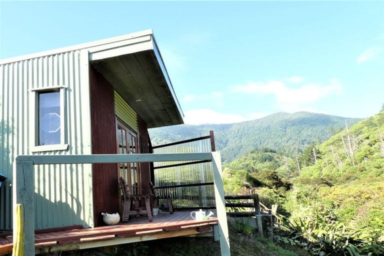 Photo of property in 102 Boons Valley Road, Waikawa, Picton, 7220