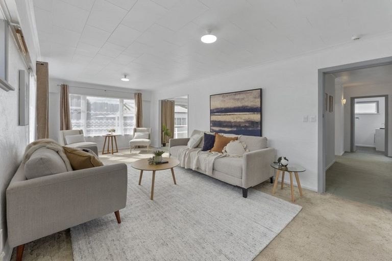 Photo of property in 183 Wainuiomata Road, Wainuiomata, Lower Hutt, 5014