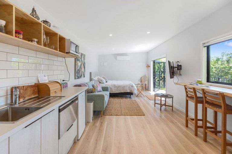 Photo of property in 210 Crawford Road, Minden, Tauranga, 3171