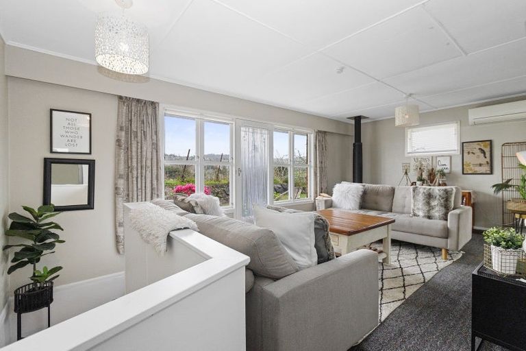 Photo of property in 1 Huia Street, Piopio, 3912