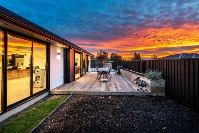 Photo of property in 10 Henderson Street, Mornington, Dunedin, 9011