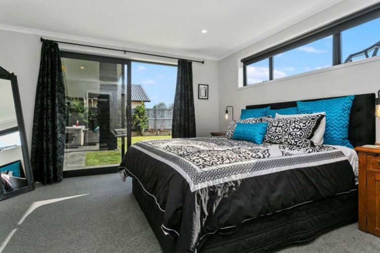 Photo of property in 34 Tulip Drive, Cambridge, 3434