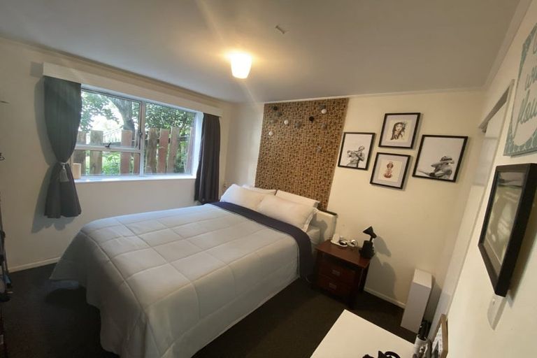 Photo of property in 16 Rodrigo Road, Kilbirnie, Wellington, 6022