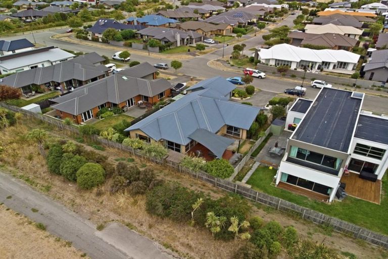 Photo of property in 10 Reka Street, Parklands, Christchurch, 8083