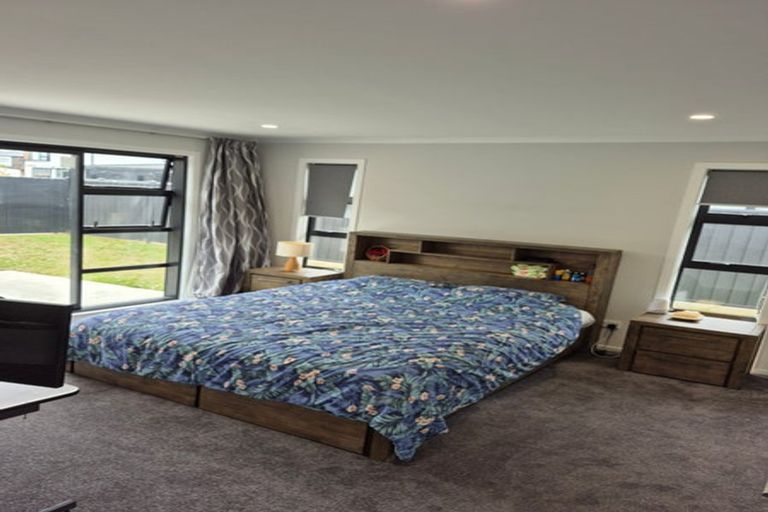 Photo of property in 26 Castletown Street, Wallaceville, Upper Hutt, 5018