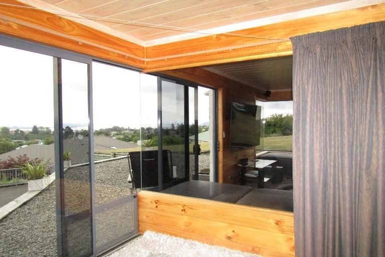 Photo of property in 1/4 Julies Way, Rangatira Park, Taupo, 3330