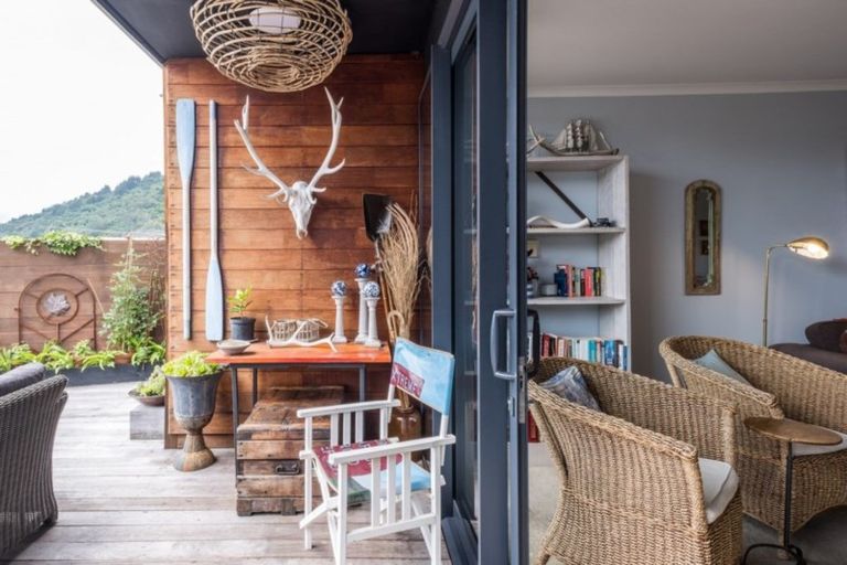 Photo of property in 1b Seaview Crescent, Picton, 7220