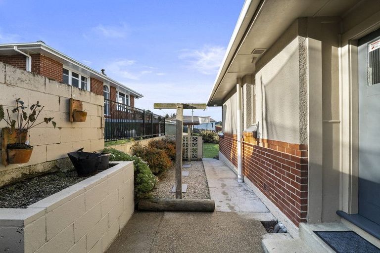 Photo of property in 13 John Street, Ocean View, Dunedin, 9035