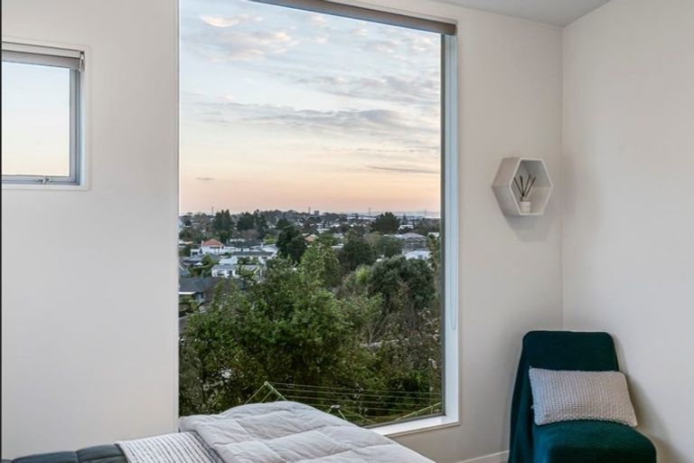 Photo of property in 14a Gollan Road, Mount Wellington, Auckland, 1072