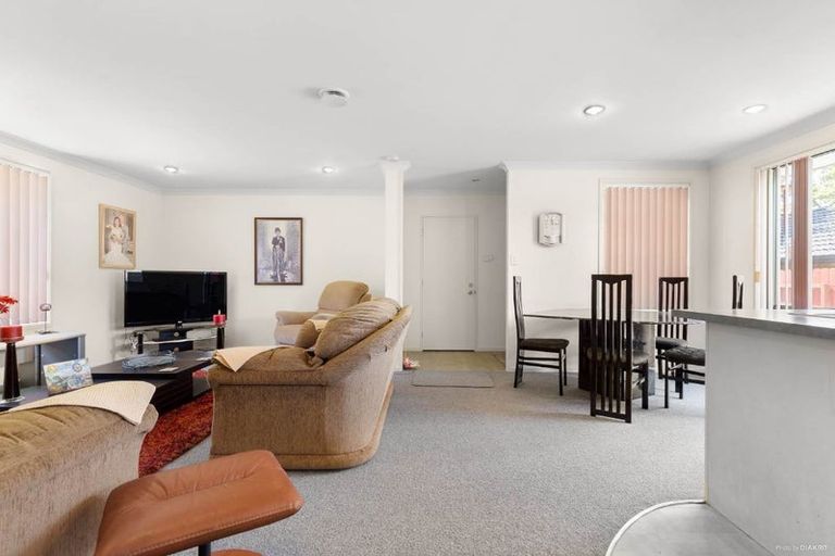 Photo of property in 9 Clover Drive, Henderson, Auckland, 0610