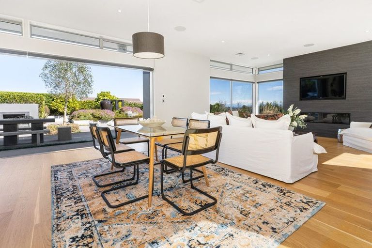 Photo of property in 2 Aglaia Place, Cracroft, Christchurch, 8022