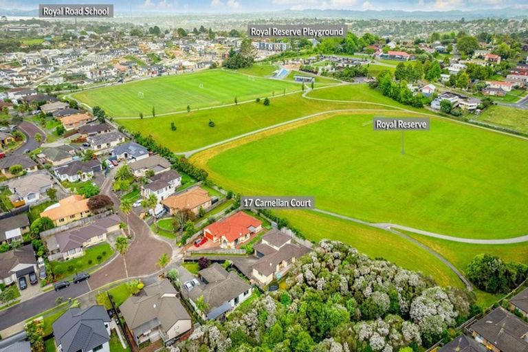 Photo of property in 17 Carnelian Court, Westgate, Auckland, 0614