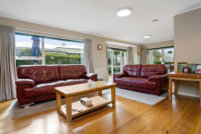 Photo of property in 44 Willow Grove, Morrinsville, 3300