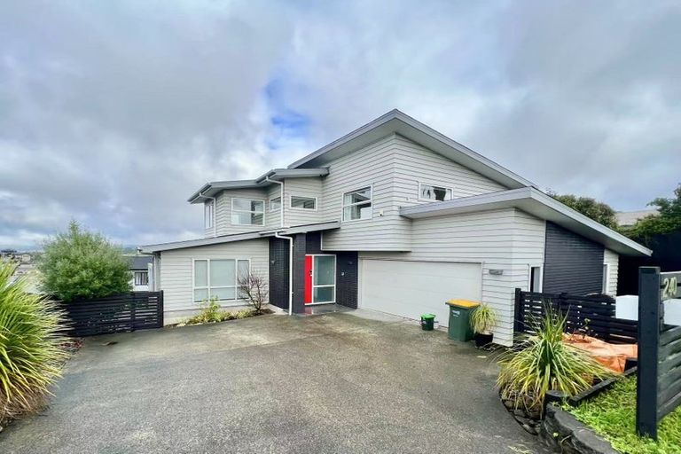Photo of property in 240 Sturges Road, Henderson, Auckland, 0612
