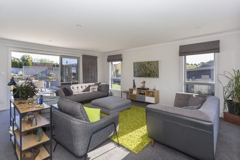 Photo of property in 32 Blue Stone Drive, Waiareka Junction, Oamaru, 9401