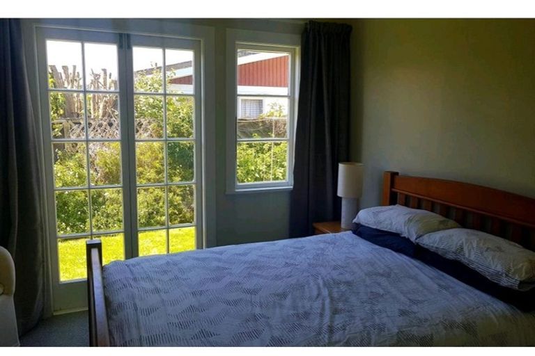 Photo of property in 6 Beach Road, Titahi Bay, Porirua, 5022