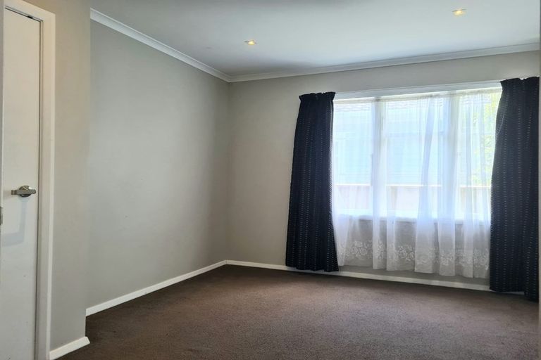 Photo of property in 11 Brown Street, Wallaceville, Upper Hutt, 5018