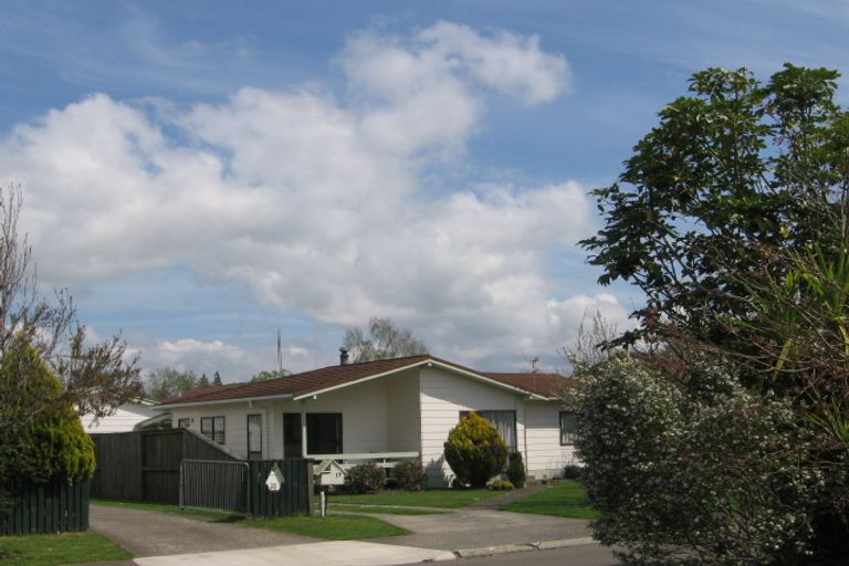 Photo of property in 19 Te Ana Place, Lynmore, Rotorua, 3010
