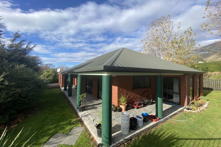 Photo of property in 77 Bills Way, Wanaka, 9305