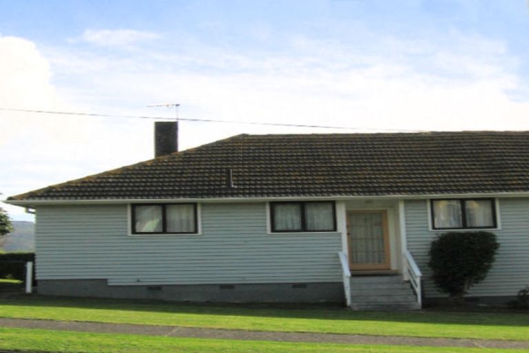 Photo of property in 26-28 Bedford Street, Cannons Creek, Porirua, 5024