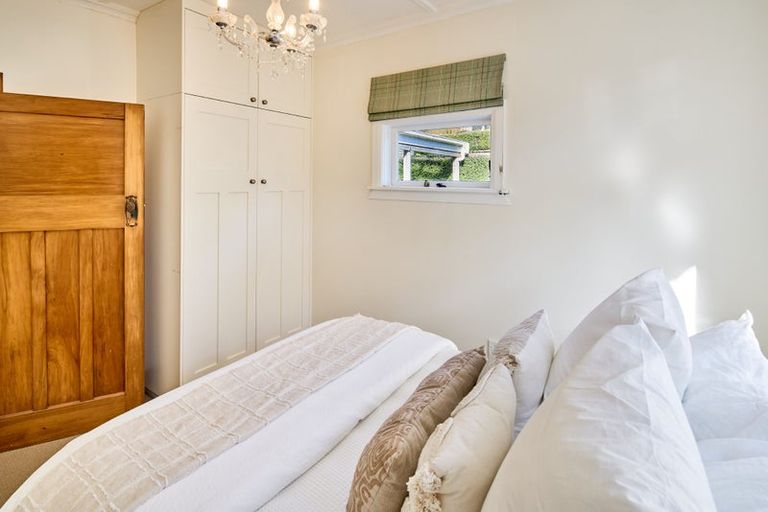 Photo of property in 13 Firth Terrace, Karori, Wellington, 6012