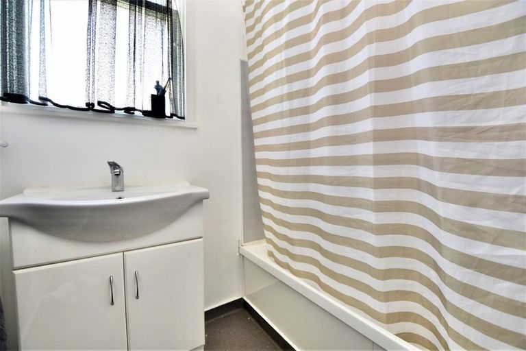 Photo of property in 12 George Street, Solway, Masterton, 5810