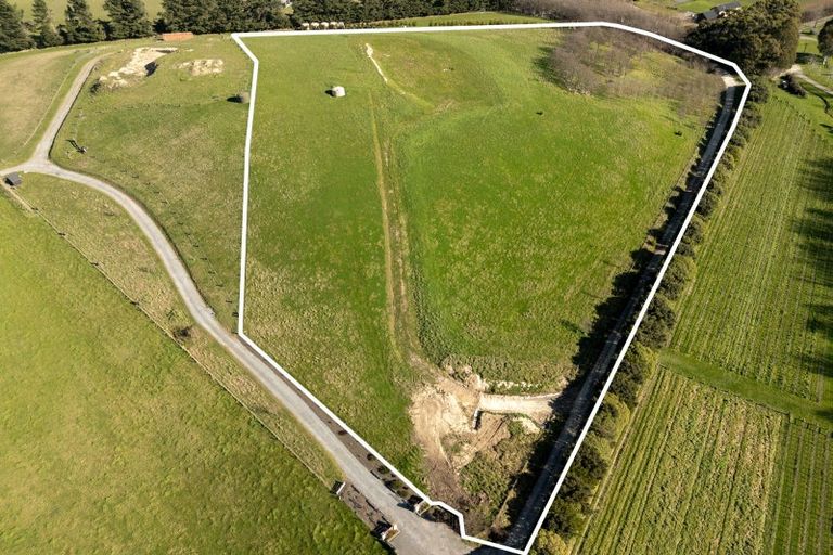 Photo of property in 2/1269 Christchurch Akaroa Road, Tai Tapu, 7672