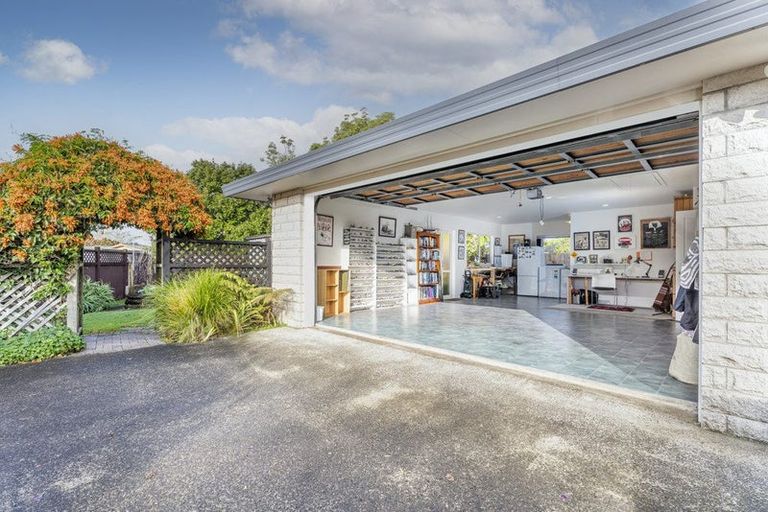 Photo of property in 19 Springbok Avenue, Whitianga, 3510