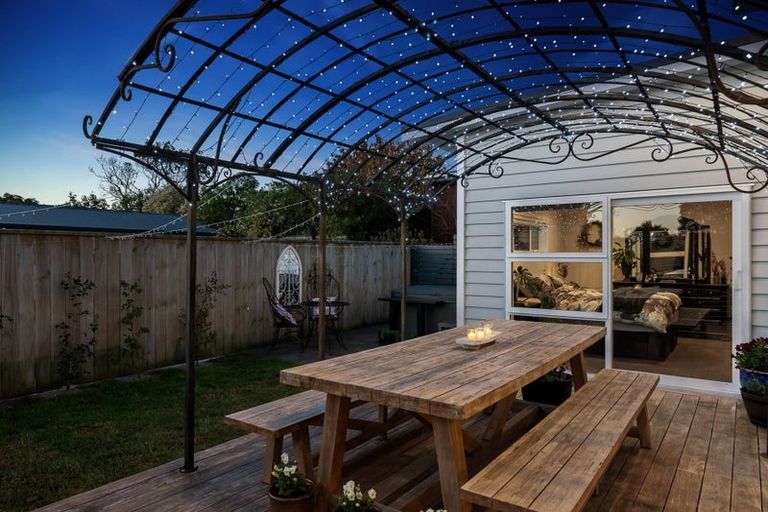 Photo of property in 15b Winton Street, Paraparaumu Beach, Paraparaumu, 5032