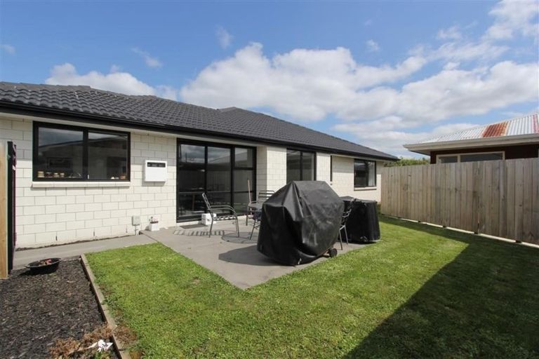 Photo of property in 9a Warwick Avenue, St Andrews, Hamilton, 3200