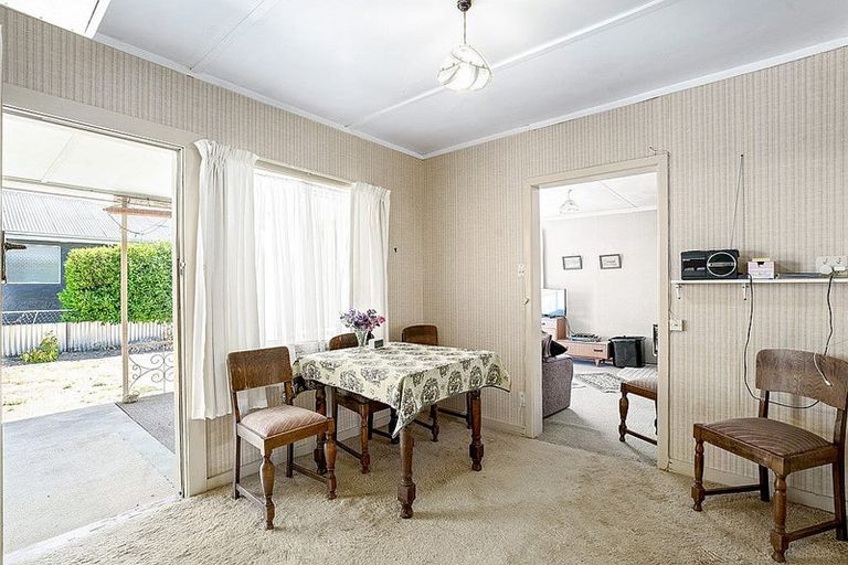 Photo of property in 18 Arklow Street, Albert Town, Wanaka, 9305