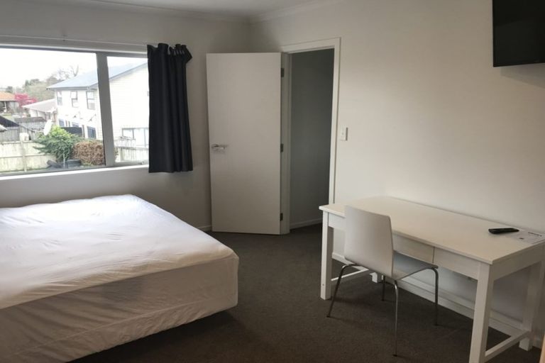 Photo of property in 4/59 May Street, Hamilton East, Hamilton, 3216