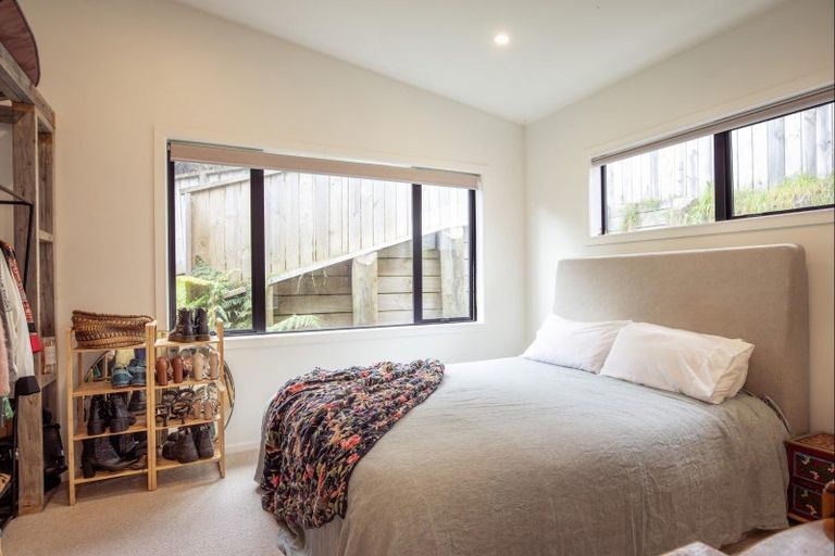 Photo of property in 1 Aroaro Lane, Raglan, 3225